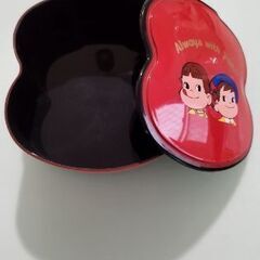 値下げ！可愛いペコちゃんの重箱（1段）美品！お弁当箱にもの画像