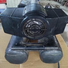 オイルレスコンプレッサーの画像