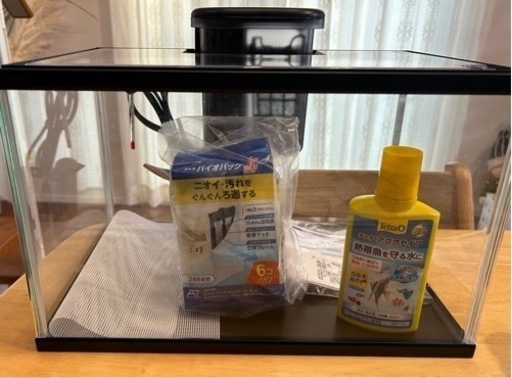熱帯魚用ガラス水槽