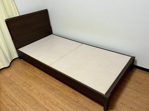 シングルベッド