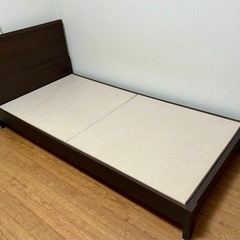 シングルベッド