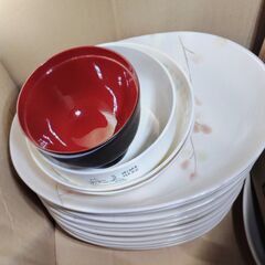 食器各種の画像