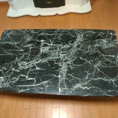 センターテーブル　大理石の画像
