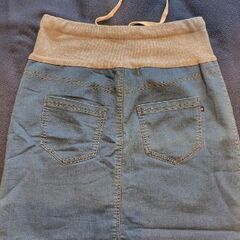 デニムスカートの画像