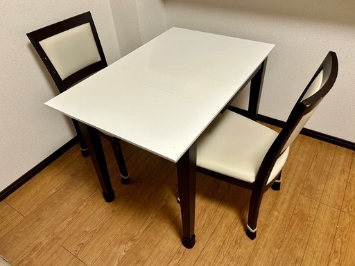 ダイニングテーブルセット（2人用）