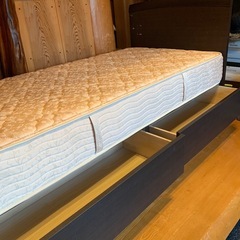 シモンズ　シングルベッドマットレスのみ　の画像