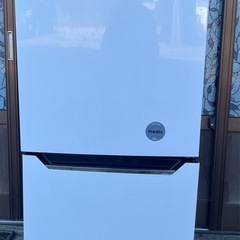 ハイセンス　Hicense 2ドア冷凍冷蔵庫130 L