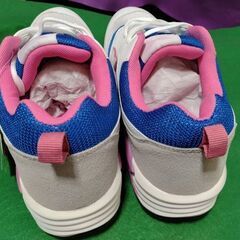 新品未使用品・撥水加工シューズの画像