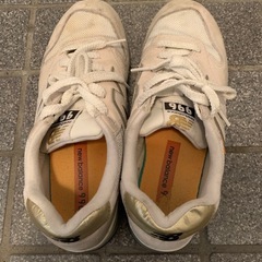 ニューバランス