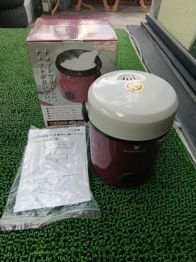 【未使用】小型炊飯器（1.5合）KC-2628