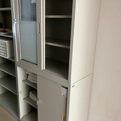 スチール棚1(申し訳ございません、現在商談中です。)