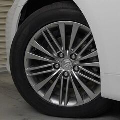 【自社ローン】 クラウンロイヤル 2.5 HYBRID ロイヤルサルーン♬ 【独自審査の提 携ロー ン120回OK】の画像
