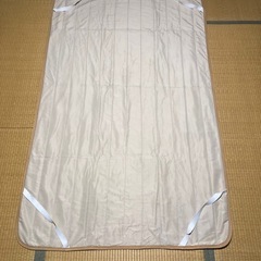 お値下げ　冬用 敷パット  セミダブルサイズ の画像