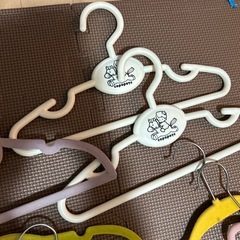 子ども用ハンガーの画像