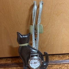 ストラップ型時計　ネコの画像