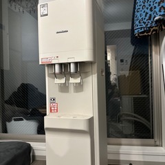ウォーターサーバー