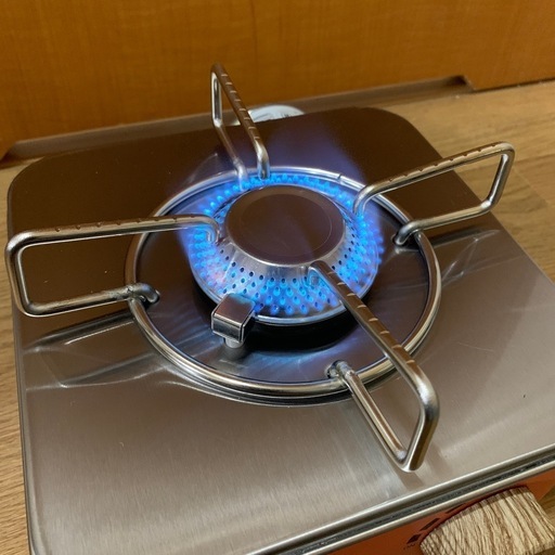 お話し中！ カセットコンロ　新品未使用 ケース付き