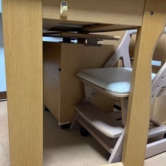 机オカムラ、椅子トップバリュ　説明書有　美品の画像