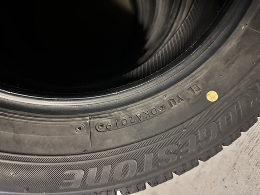 12/14まで出品 VRX2 175/65R15