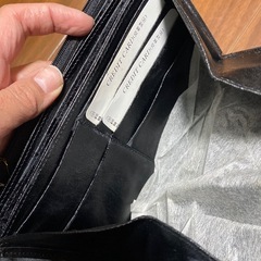 皮　alpharo長財布の画像