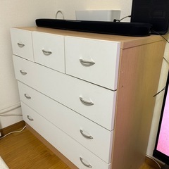 ホワイト×木目調　収納家具　チェスト　の画像