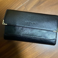 皮　alpharo長財布の画像