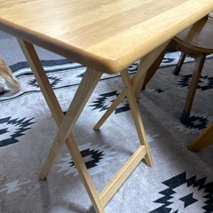 折り畳みサイドテーブル？の画像