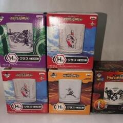 Hクラスのキャラクターグッズの5個セットです。各マグカップには魅...