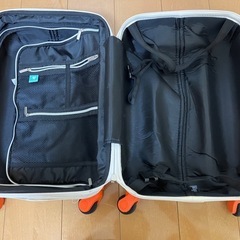 キャリーケースの画像