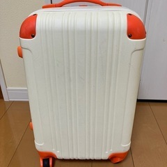 キャリーケース
