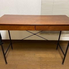 机（奥行 約40cm×幅 約100cm)