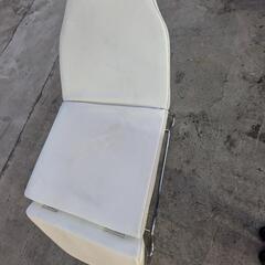 エステベッド　整体　マツエク