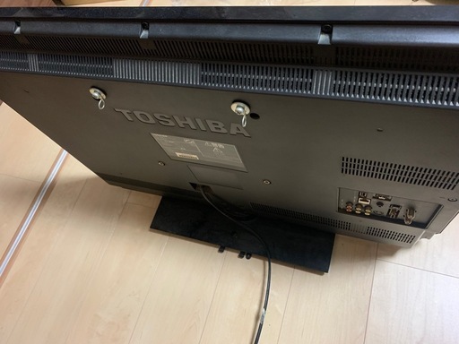 32型TOSHIBAテレビ