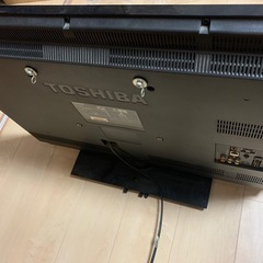 32型TOSHIBAテレビ