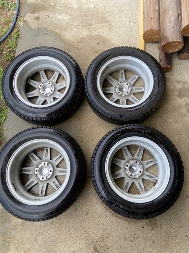 ブリヂストン　スタッドレスタイヤ　アルミホイール　175/65R15４本　アクア
