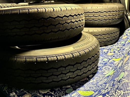 低走行】ハイエース 純正 夏タイヤ ほぼ納車外し 195/80R15 4本