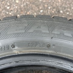 5スタッドレスタイヤ(175/65R15)グッドイヤーアイスナビ6の画像