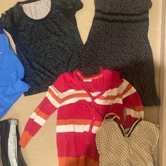 女性用の服無料で差し上げます