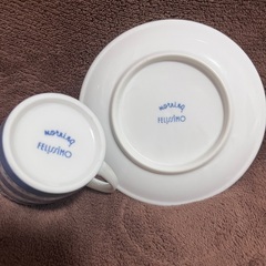 フェリシモ　カップ&ソーサーセットの画像
