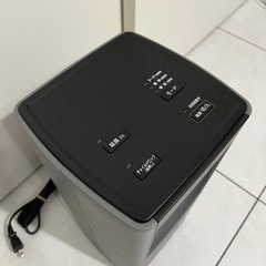 アイリスオーヤマ ファンヒーター の画像