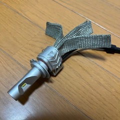 ヘッドライト　LED バルブの画像
