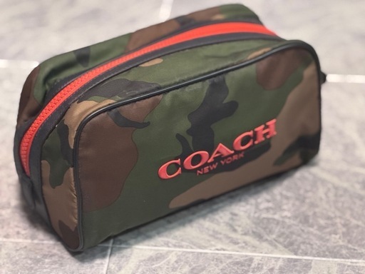 決まりました☆プレゼントに希少☆COACH☆コーチ☆セカンドバック☆ハンドバッグ☆ポーチ☆迷彩柄☆カモフラージュ☆