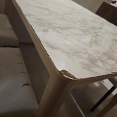 ダイニングテーブル　椅子　白　茶　大理石の画像