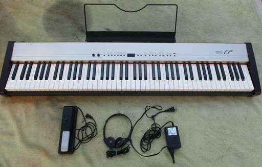 ☆ローランド Roland FP-3 デジタルピアノ 電子ピアノ キーボード Digital Piano◆グランドピアノを追究した音色と鍵盤