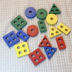 モンテッソーリ　棒さし　原色　木のおもちゃ　知育玩具の画像