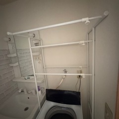 洗濯機の上に荷物置ける台