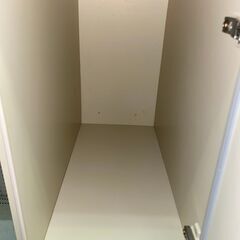 吊戸棚　棚（扉が樹脂？/未使用品です）の画像