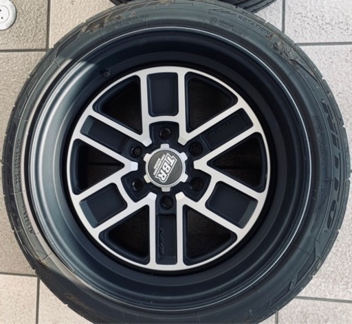 ハイエース200系タイヤホイールセット RAYS TBR TB-01 18インチ