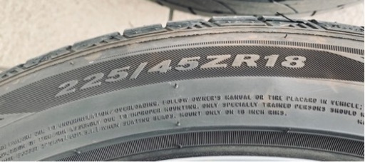 ハイエース200系タイヤホイールセット RAYS TBR TB-01 18インチ