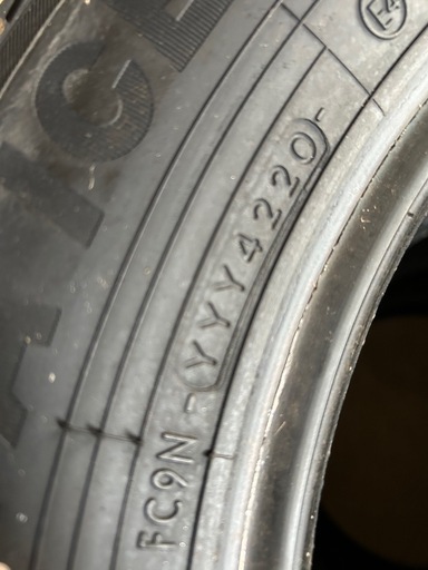 195/65R15 バリ山国産スタッドレスタイヤ 4本セット
